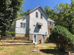 1794 315th St, Brighton, IA 52540