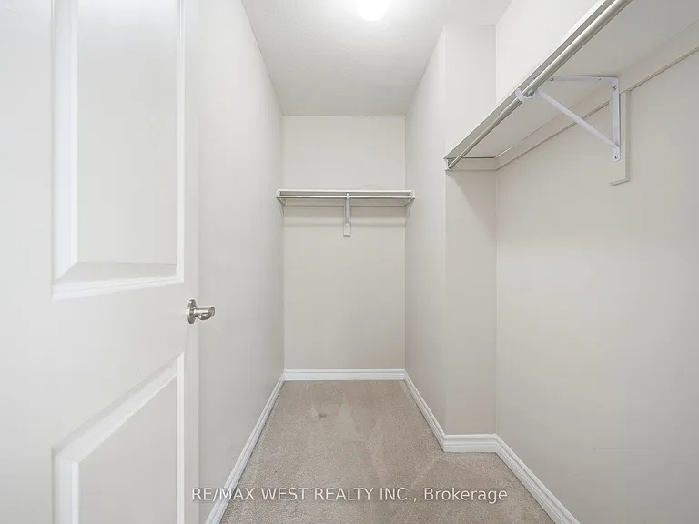 26 Hines St — Photo 28