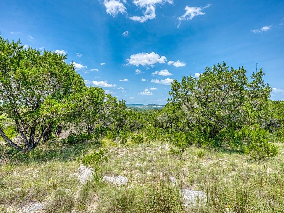 1st image of 6724 Singleton Bend