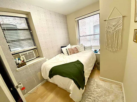 Rented by Corcoran | media 12