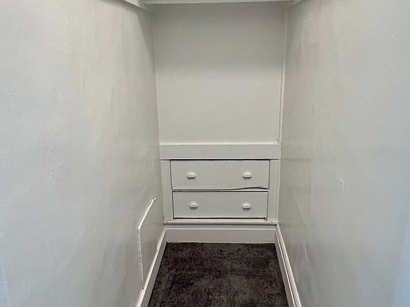 5th image of 377 E Pearl St APT 6