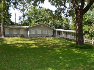 1099 Southdown Pkwy, Columbus, MS 39701