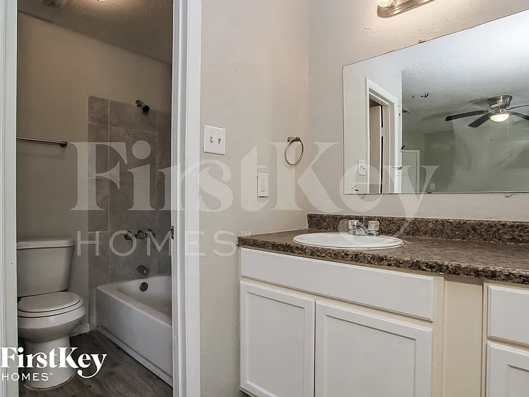 4406 Tealgate Dr — Photo 8