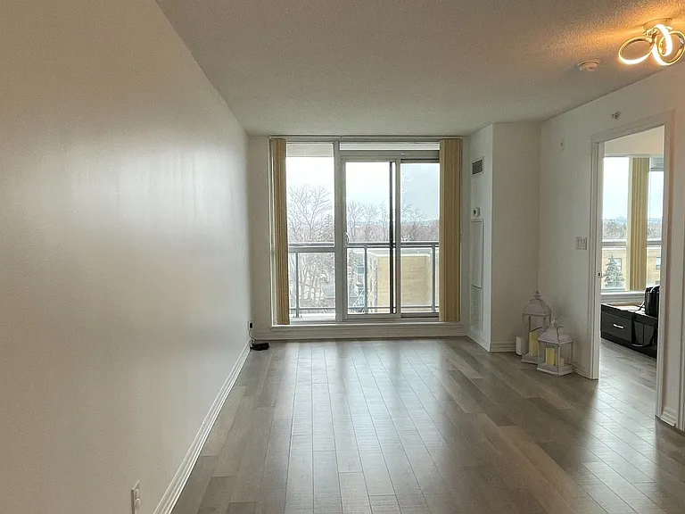 80 Esther Lorrie Dr #708 — Photo 7