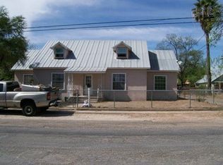 107 W 3rd St, Del Rio, TX 78840