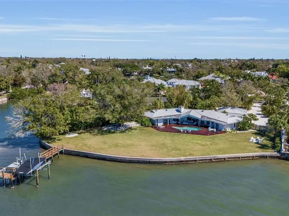 1306 S Lake Shore Dr, Sarasota, FL 34231