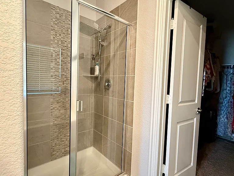 2704 Ainsworth Rd — Photo 18