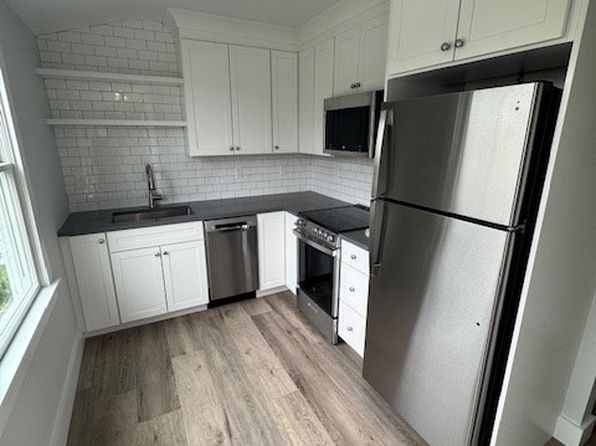 209 West Ave #2
