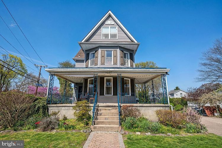 1st image of 101 Utica Ave