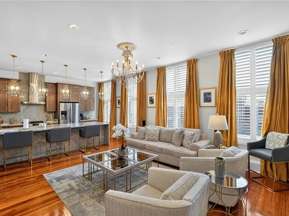 224 Chartres St Unit 4B, New Orleans, LA 70130