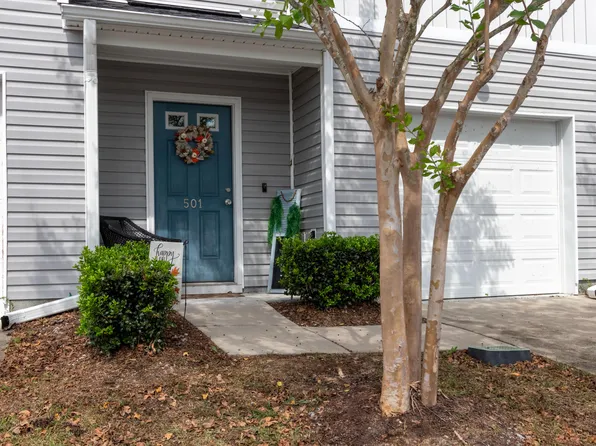 501 Truman Dr, Goose Creek, SC 29445