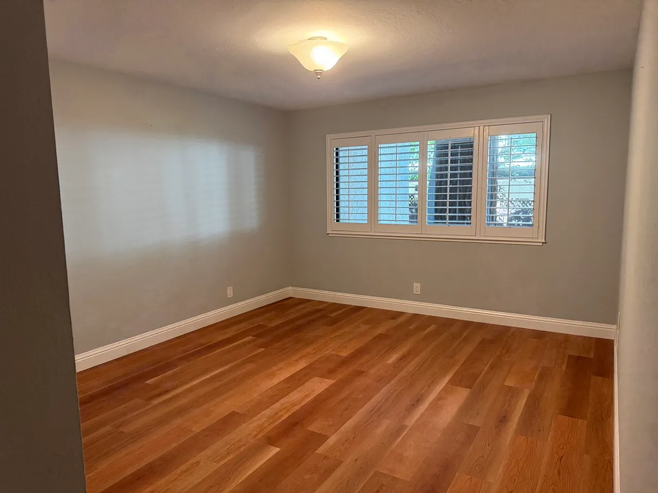 2 bed, 1158 sqft, $3,900 — Photo 3