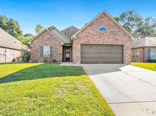 103 Sun Ridge St, Youngsville, LA 70592