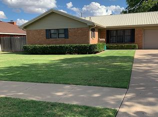 3003 W 20th St, Plainview, TX 79072