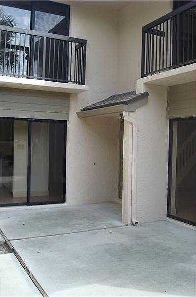 2nd image of 3439 NW 47th Ave