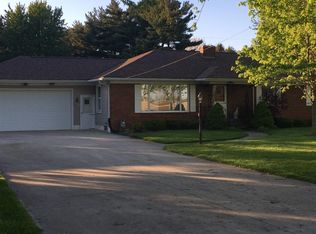 1020 Sandusky St, Fostoria, OH 44830