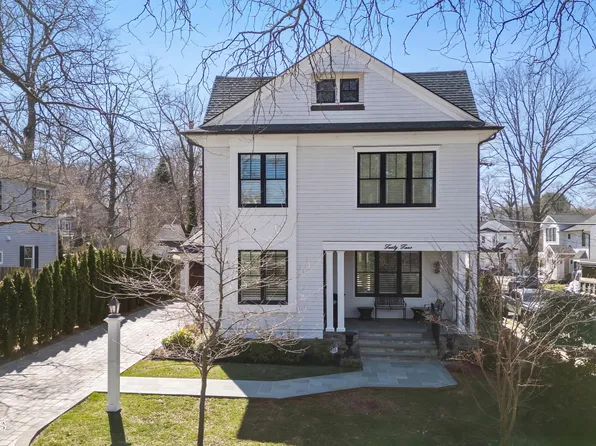 44 1st Street, Rumson, NJ 07760