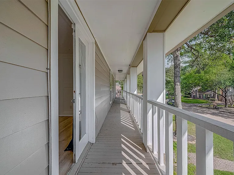 8110 Bent Oak Ln — Photo 42
