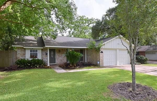 1st image of 9619 Meadowcroft Dr