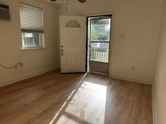 2nd image of 144 Elvis Ct