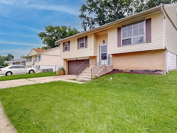 2nd image of 717 Union Ave