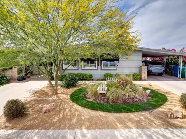 38703 Desert Greens Dr, Palm Desert, CA 92260