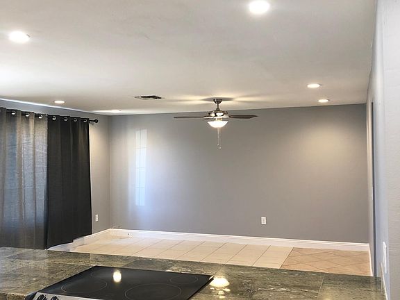 4th image of 1228 E Barbara Dr
