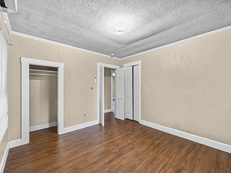 209 W Bridgers Street Ext — Photo 6