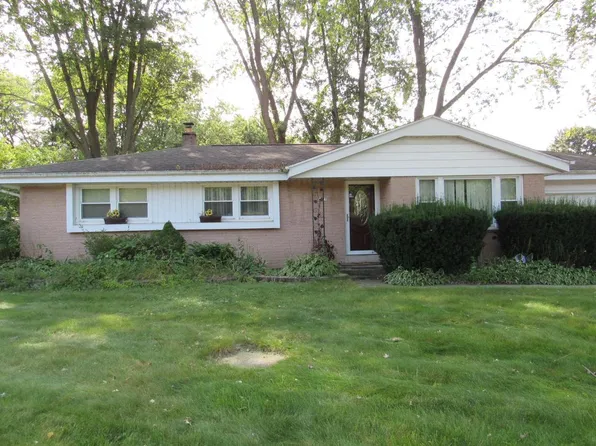 4979 West Dean ROAD, Brown Deer, WI 53223