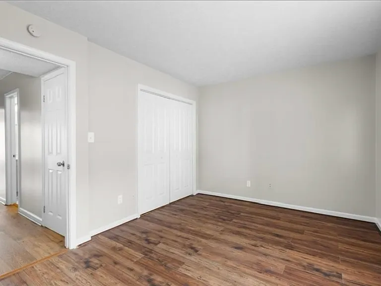 30 Pacific Dr #1 — Photo 10