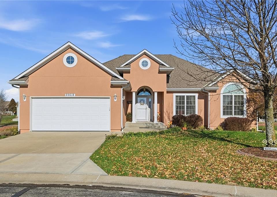 1st image of 22618 Cole Ct