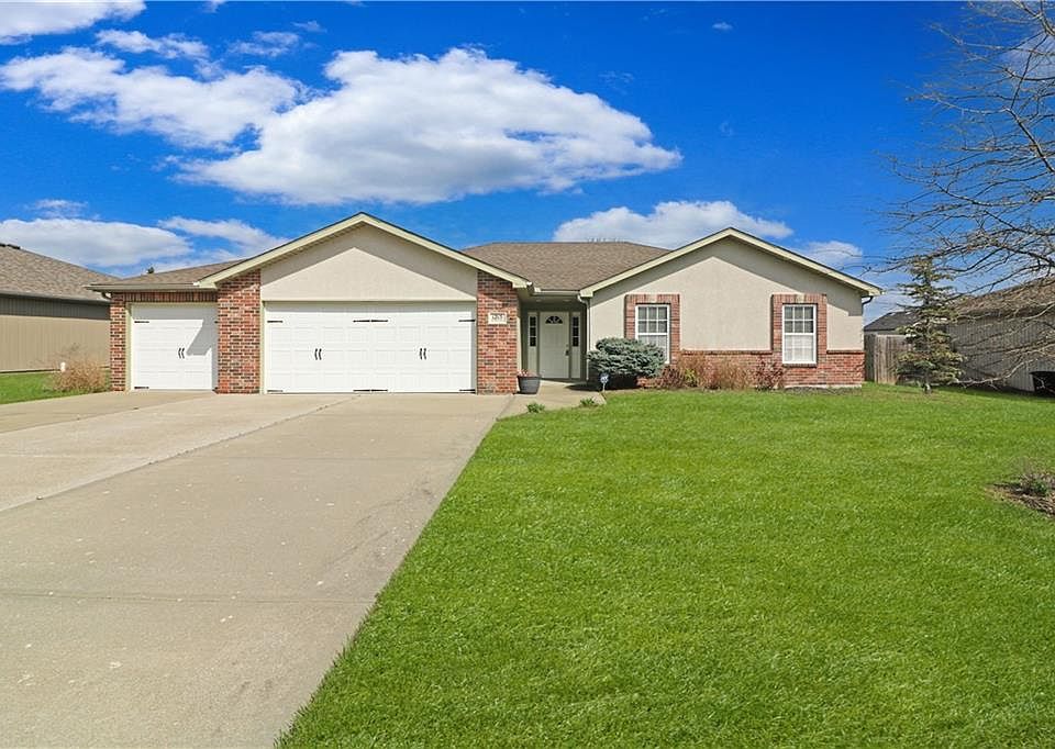 1st image of 1215 Kimmy Ln