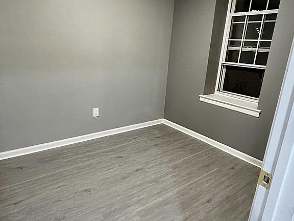 4th image of 1002 Unicorn Way APT F3