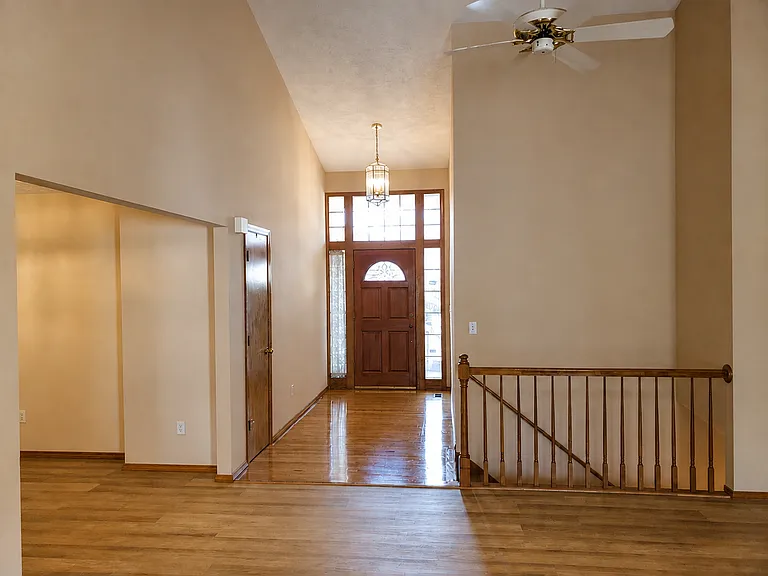 3919 S Dearborn St — Photo 3