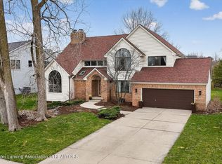 3911 Breckinridge Dr, Okemos, MI