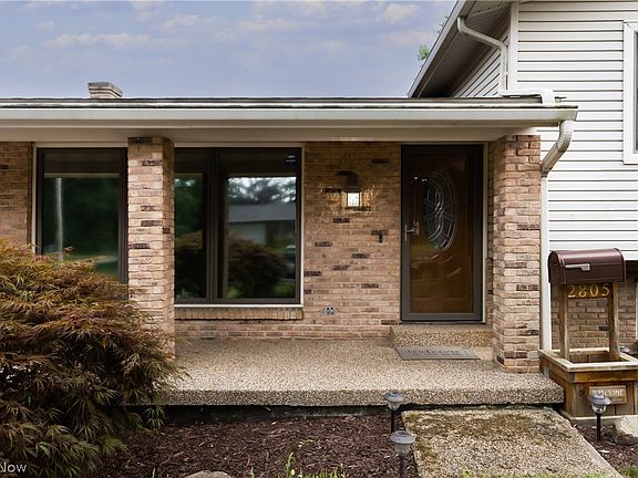 3rd image of 2805 Bears Den Ct