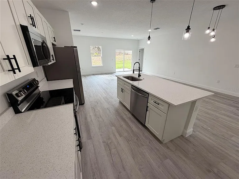 2670 SW 162nd Ln #2670 — Photo 4