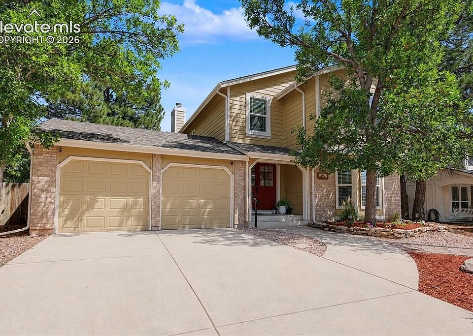 1st image of 8125 Avens Cir