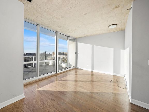 5th image of 1845 S Michigan Ave Unit 602