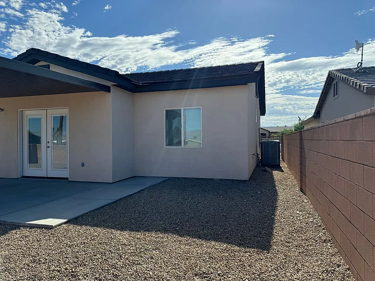 5079 S Jacaranda Pl — Photo 24