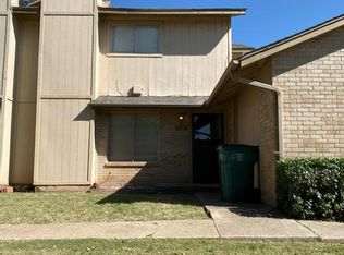 9618 Hefner Village Blvd, Oklahoma City, OK 73162