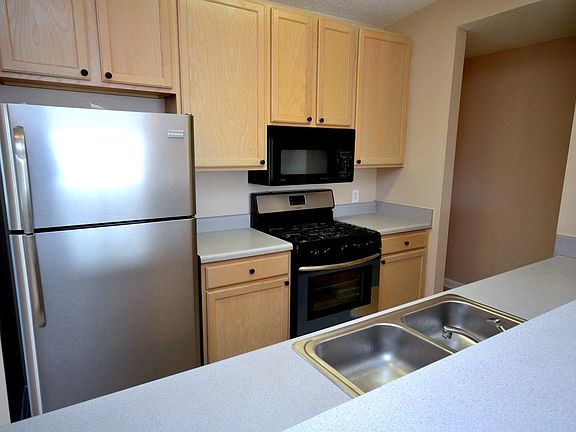 5th image of 9300 Baffy Ct APT J