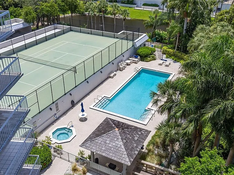 5501 Heron Point Dr #602 — Photo 30