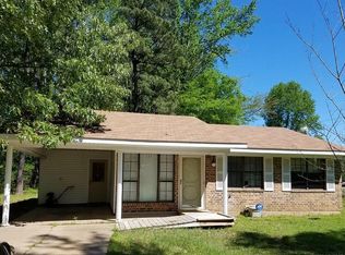 111 N Cherry St, Haughton, LA 71037