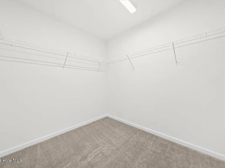 423 Bassett Ln — Photo 21