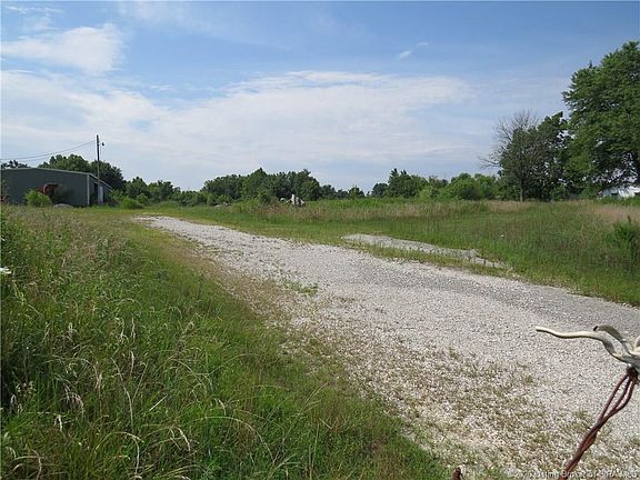 4th image of 15083 W State Road 64