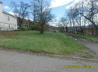 318 Loeb St, Weirton, WV