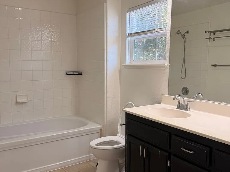 2749 Marlow Ct — Photo 28
