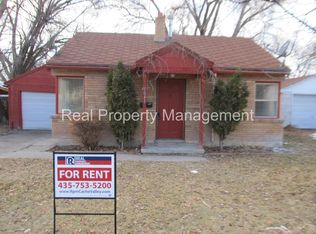 1041 Crescent Dr, Logan, UT 84341