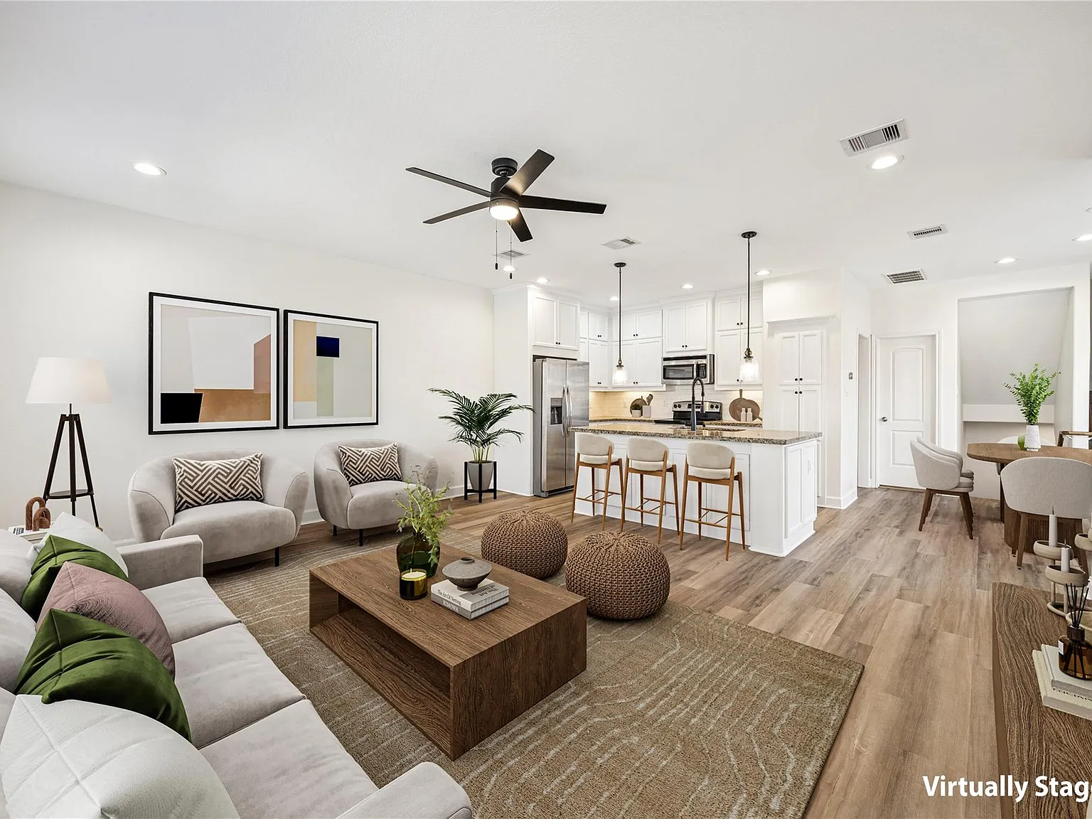4 bed, 4.0 bath, 2019 sqft, $2,650 — Photo 2